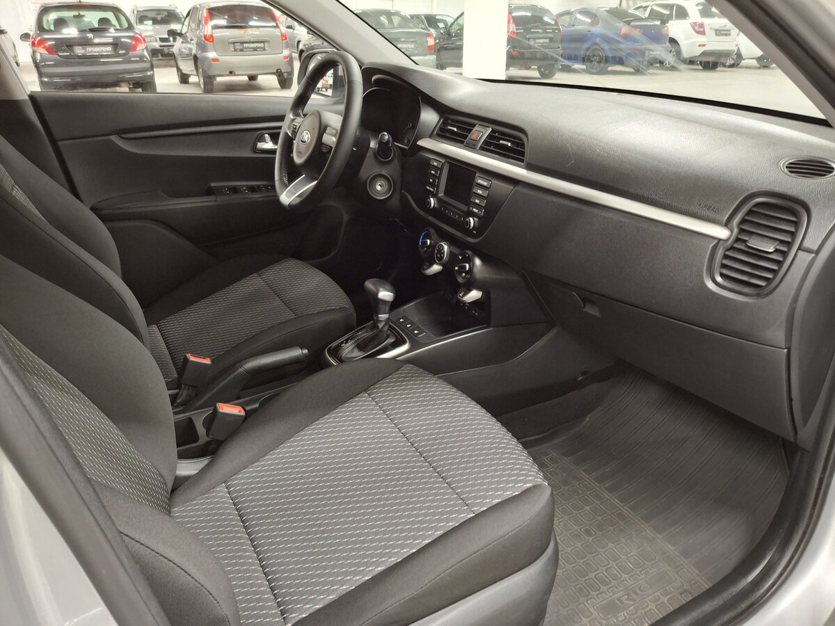 Kia Rio 2020 года с пробегом. Фото: #10
