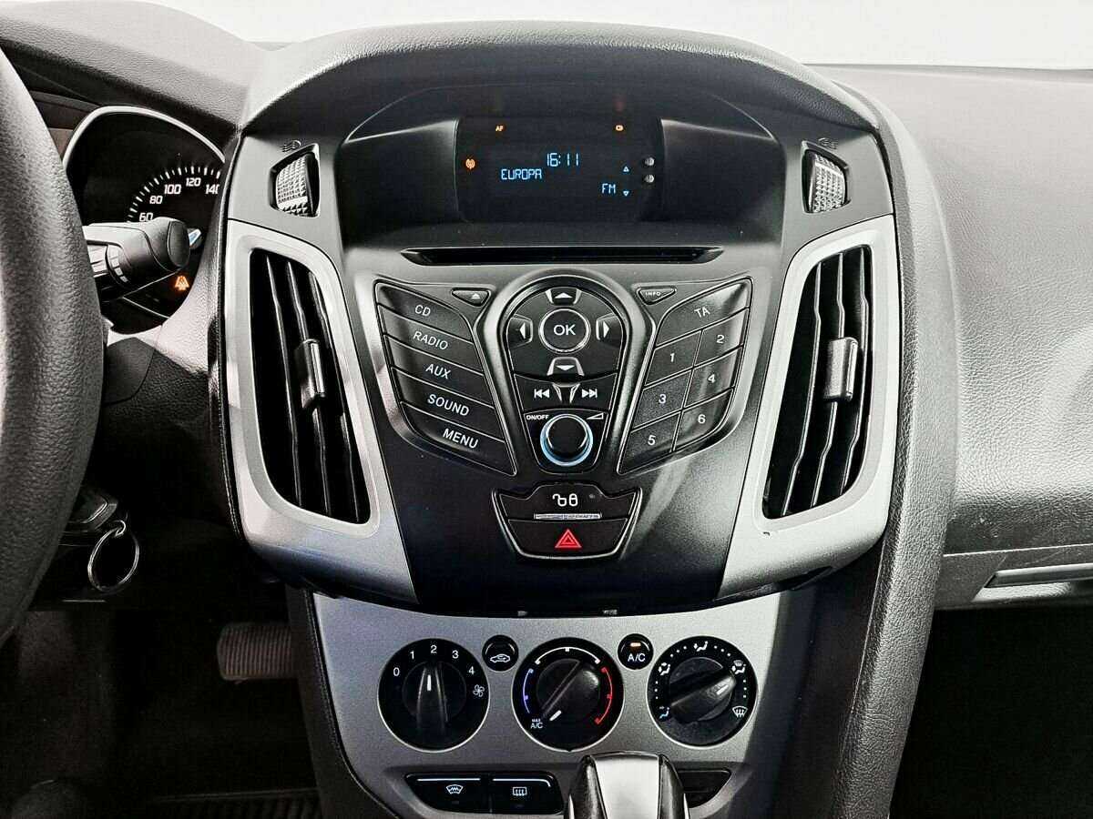 Ford Focus 2013 года с пробегом. Фото: #14