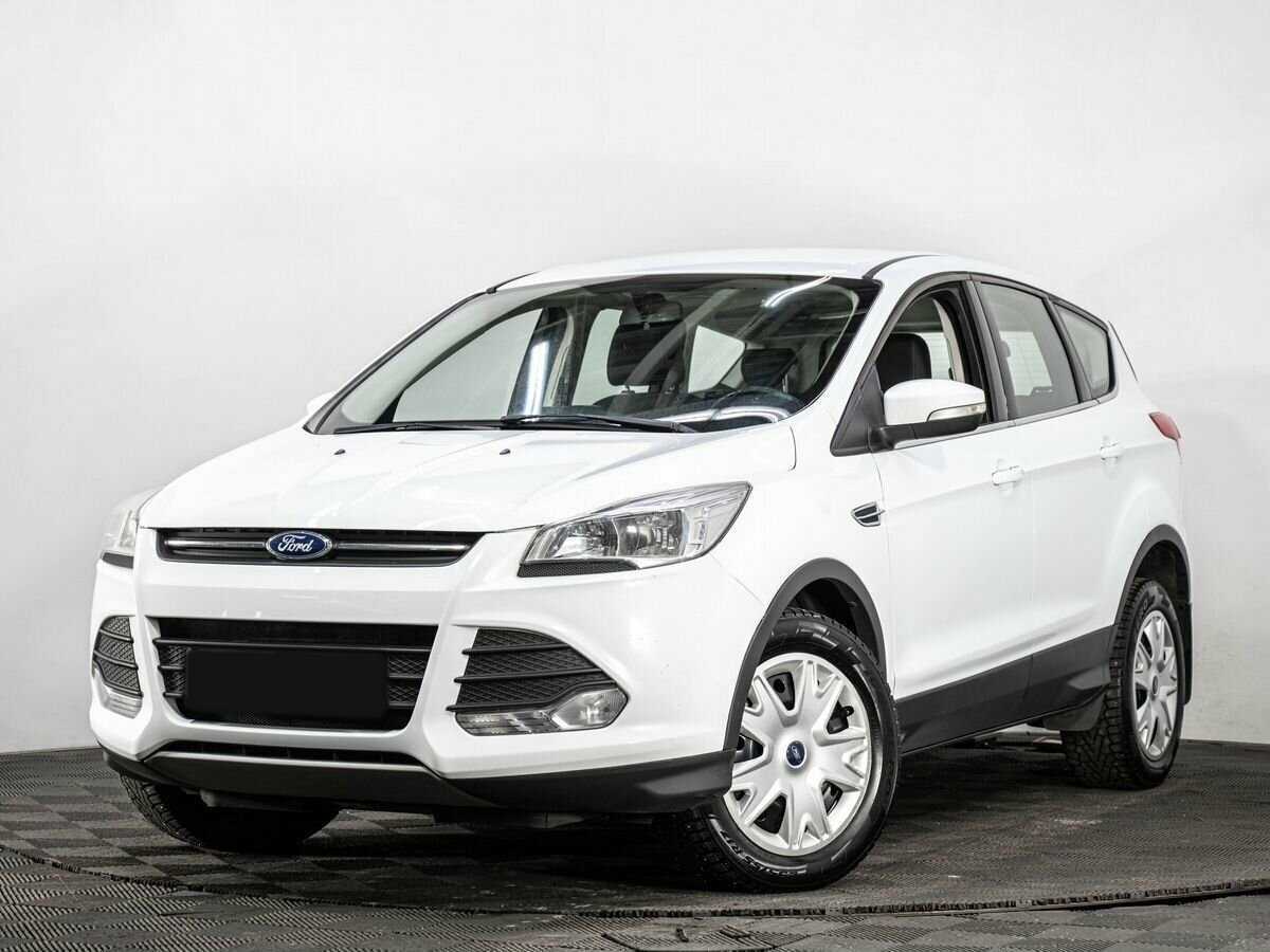 Ford Kuga 2015 года с пробегом. Посмотреть фото