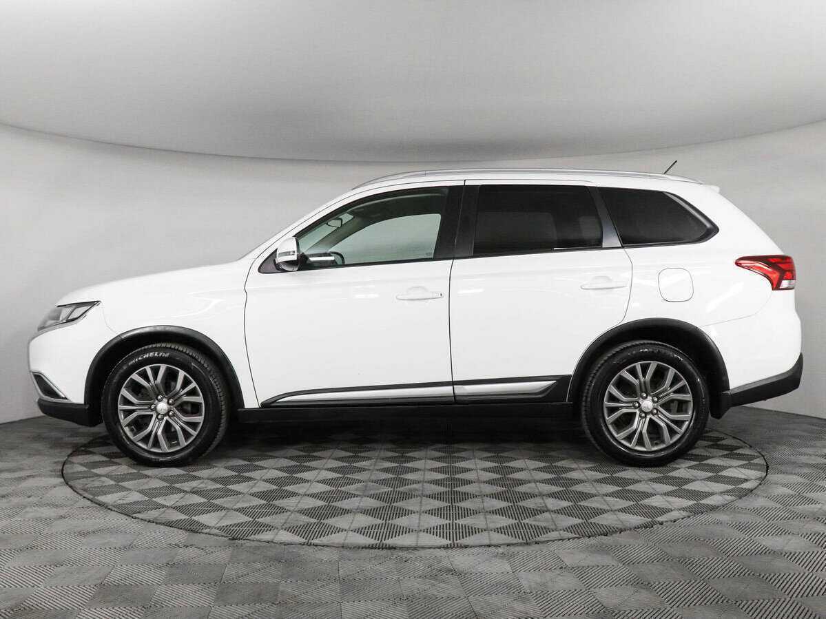 Mitsubishi Outlander 2015 года с пробегом. Фото: #7