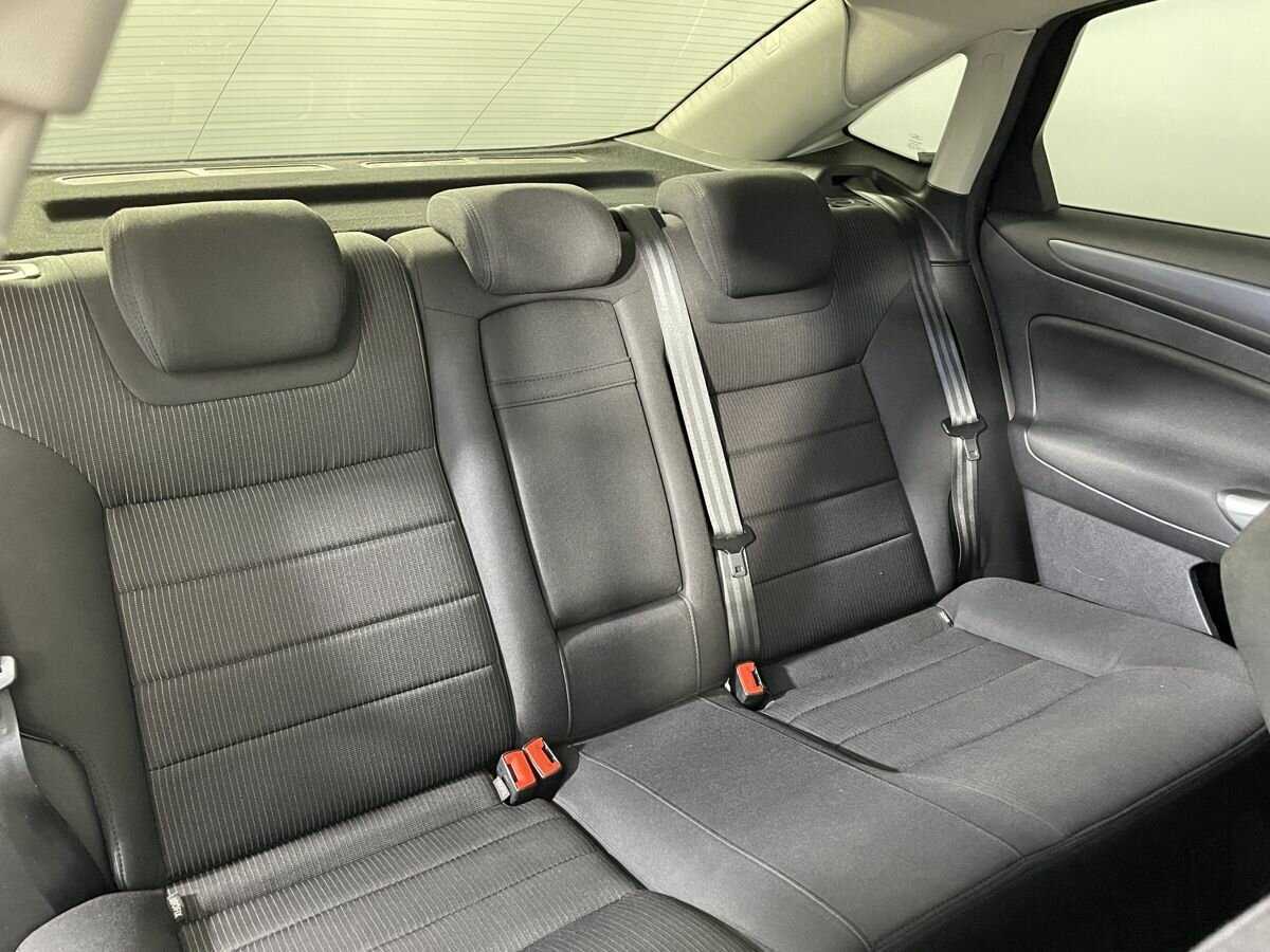 Ford Mondeo 2012 года с пробегом. Фото: #14