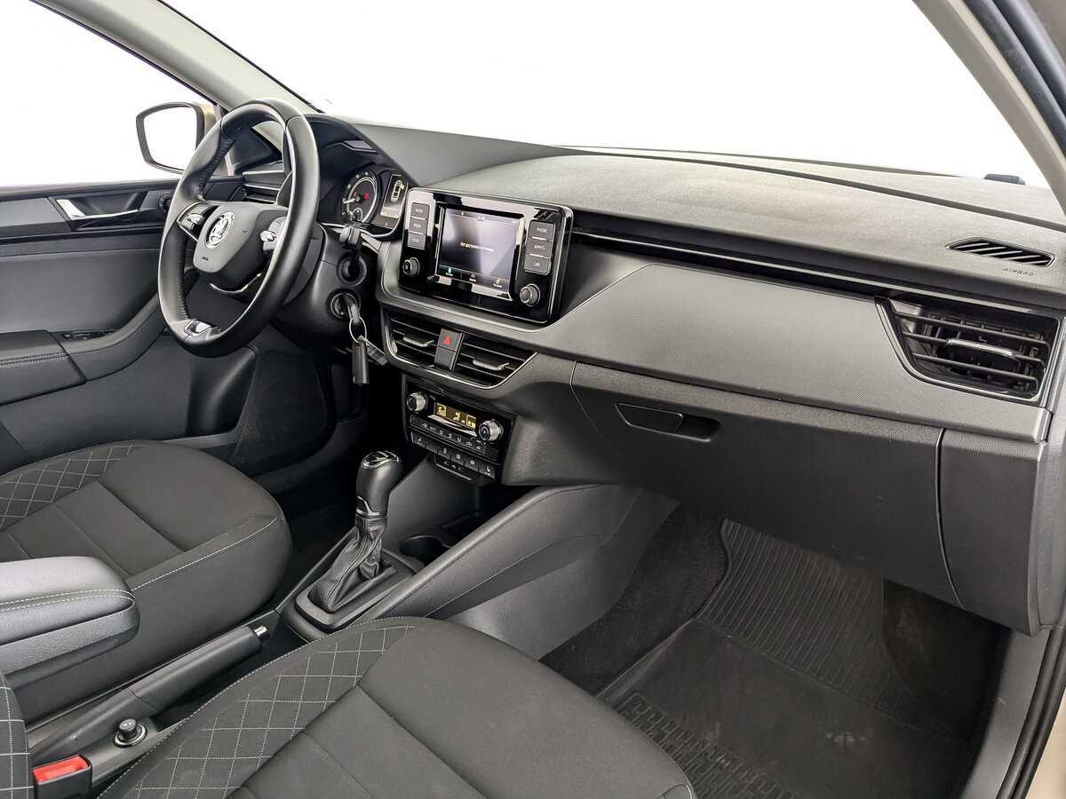 Skoda Rapid 2020 года с пробегом. Фото: #8
