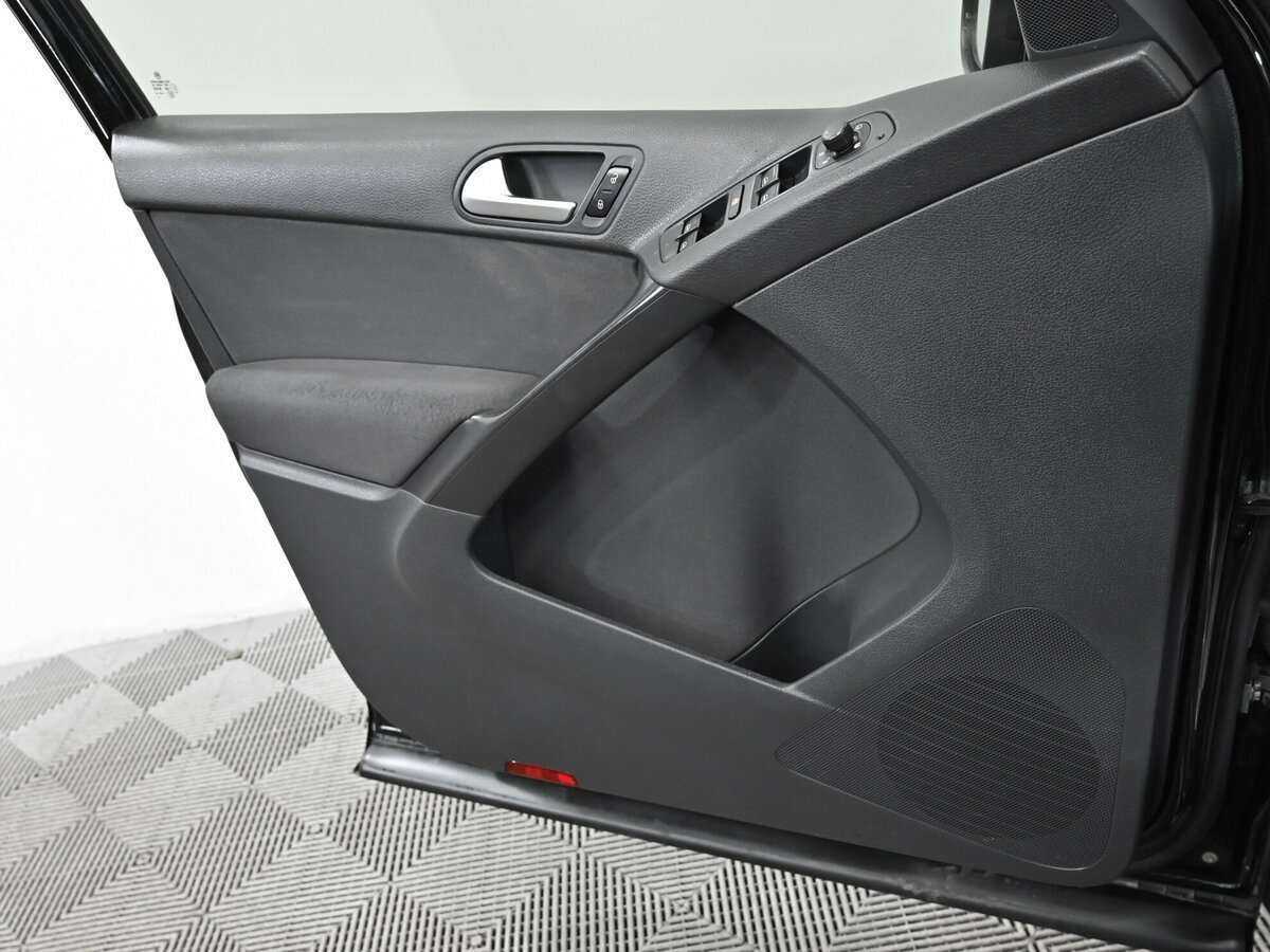 Volkswagen Tiguan 2013 года с пробегом. Фото: #6