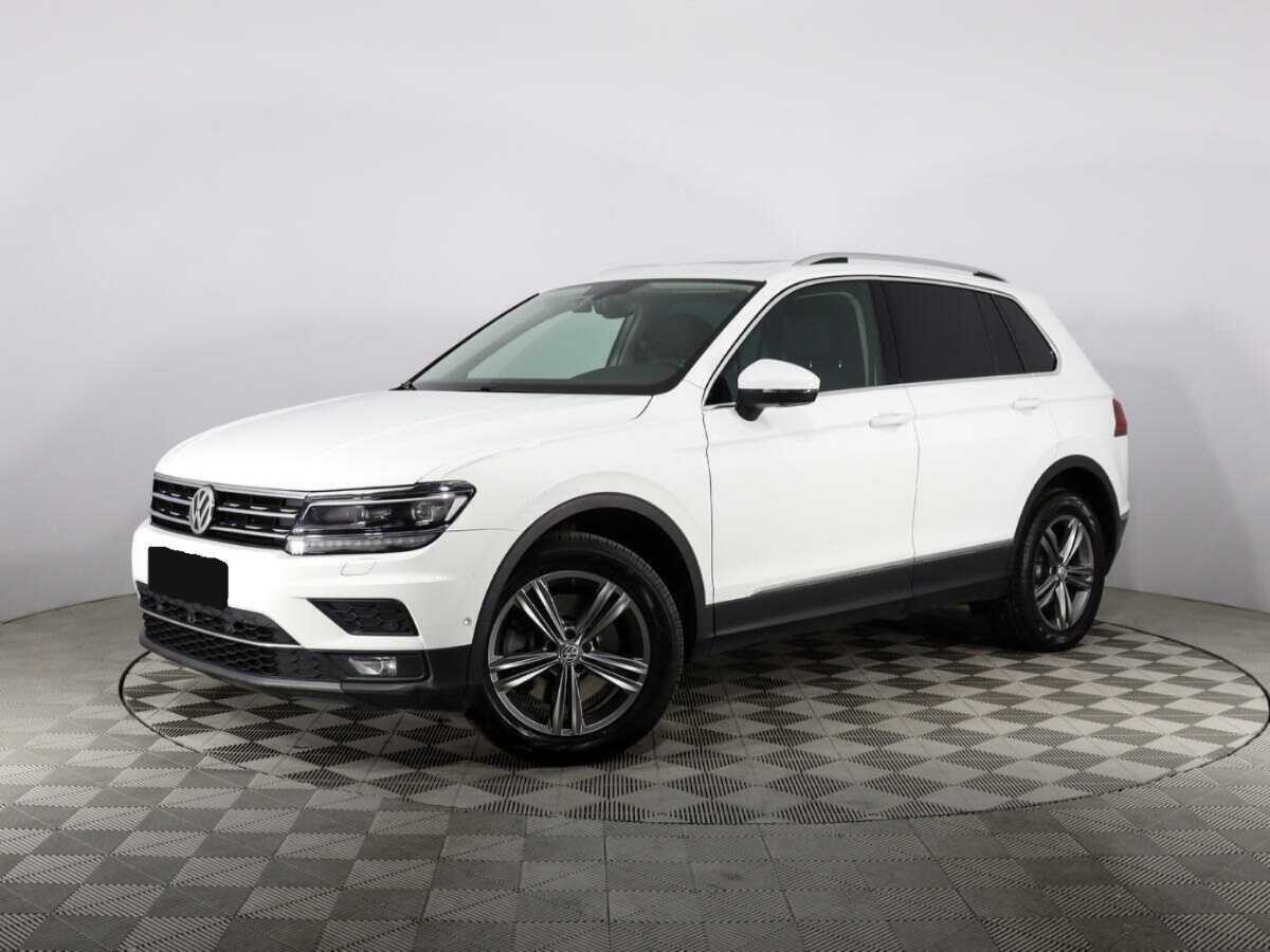 Volkswagen Tiguan 2018 года с пробегом. Посмотреть фото