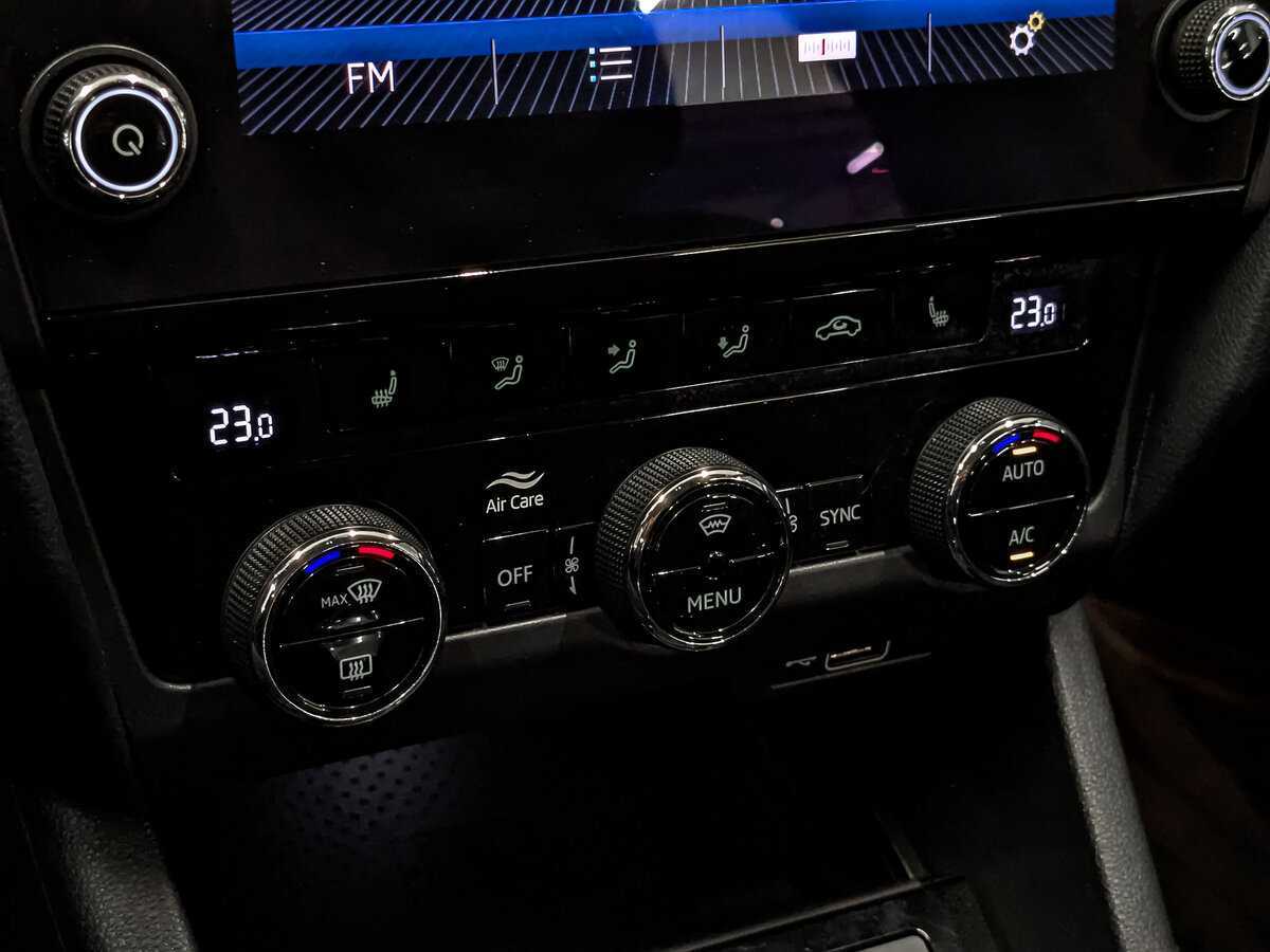 Skoda Octavia 2019 года с пробегом. Фото: #20