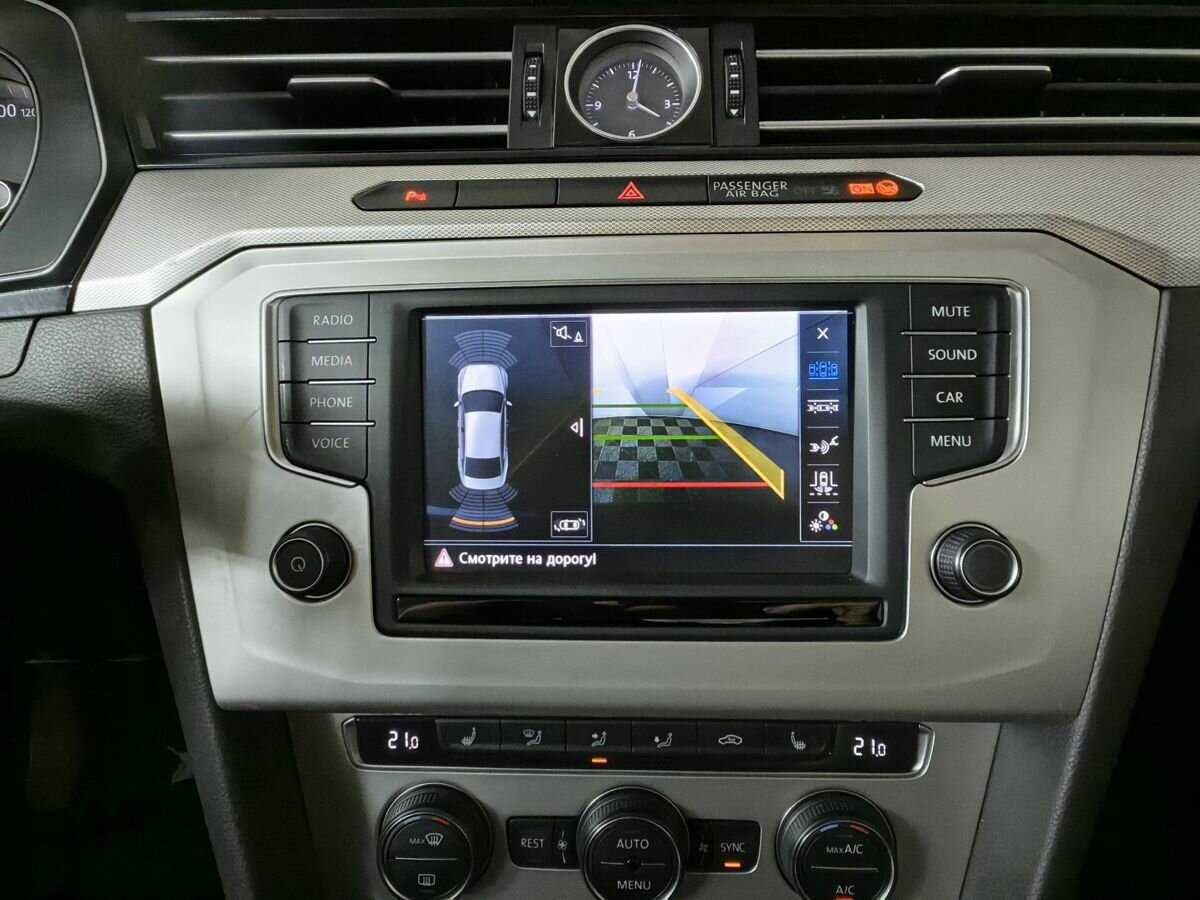 Volkswagen Passat 2017 года с пробегом. Фото: #15