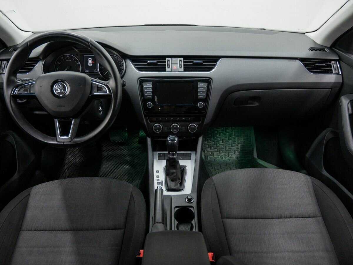 Skoda Octavia 2016 года с пробегом. Фото: #9