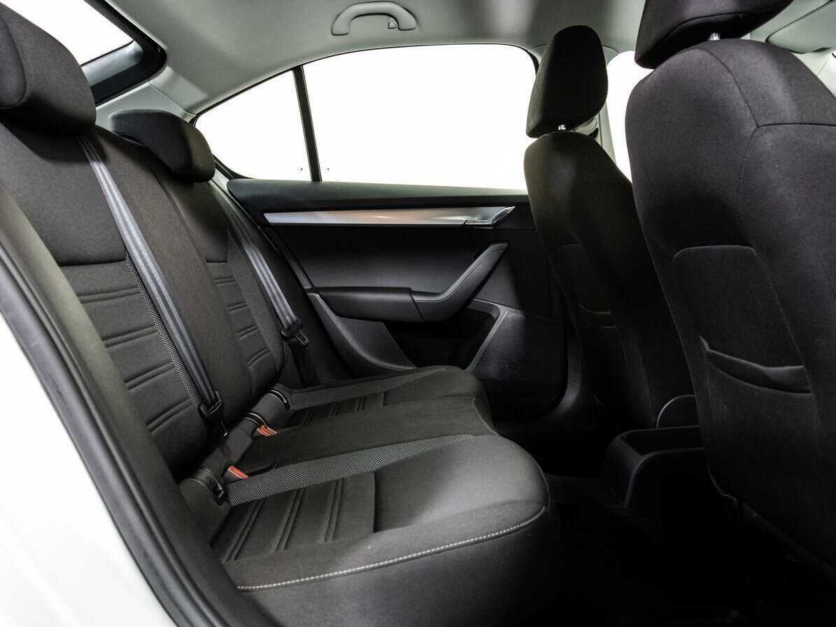 Skoda Octavia 2018 года с пробегом. Фото: #9