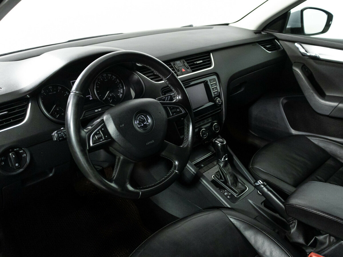 Skoda Octavia 2013 года с пробегом. Фото: #9