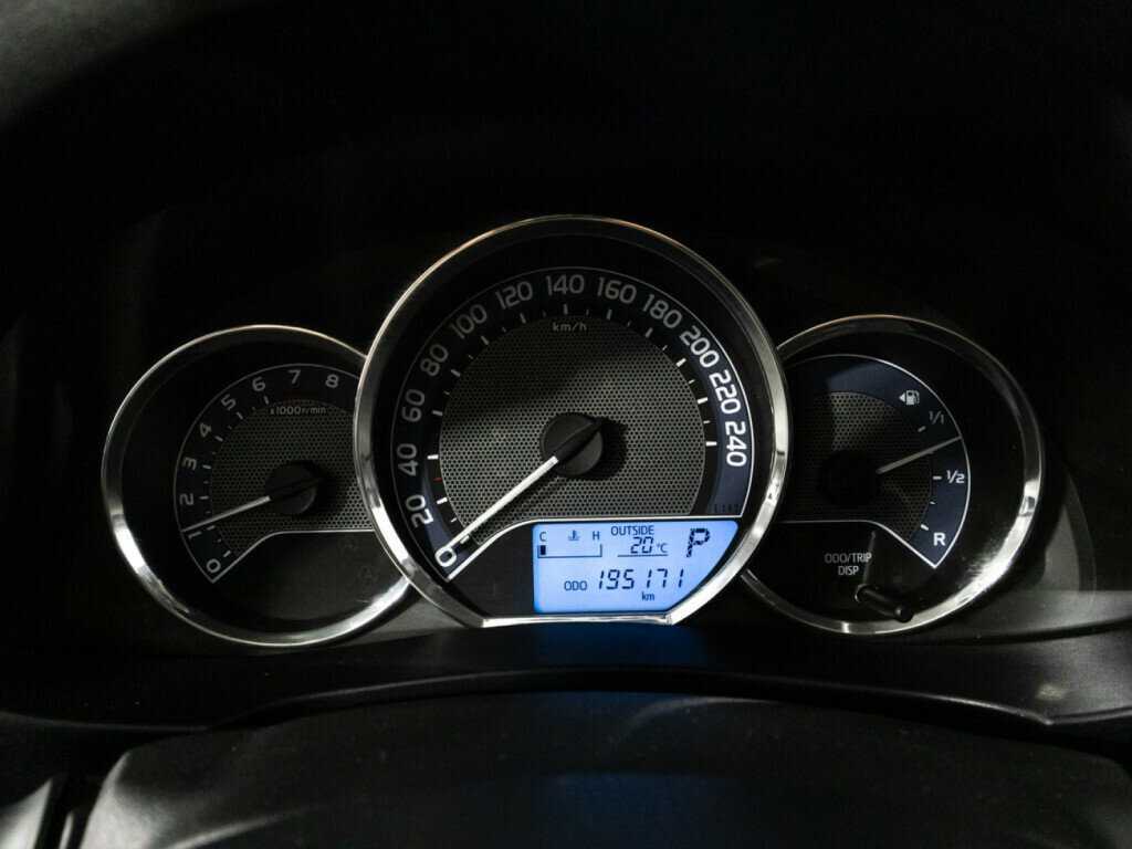 Toyota Corolla 2014 года с пробегом. Фото: #11