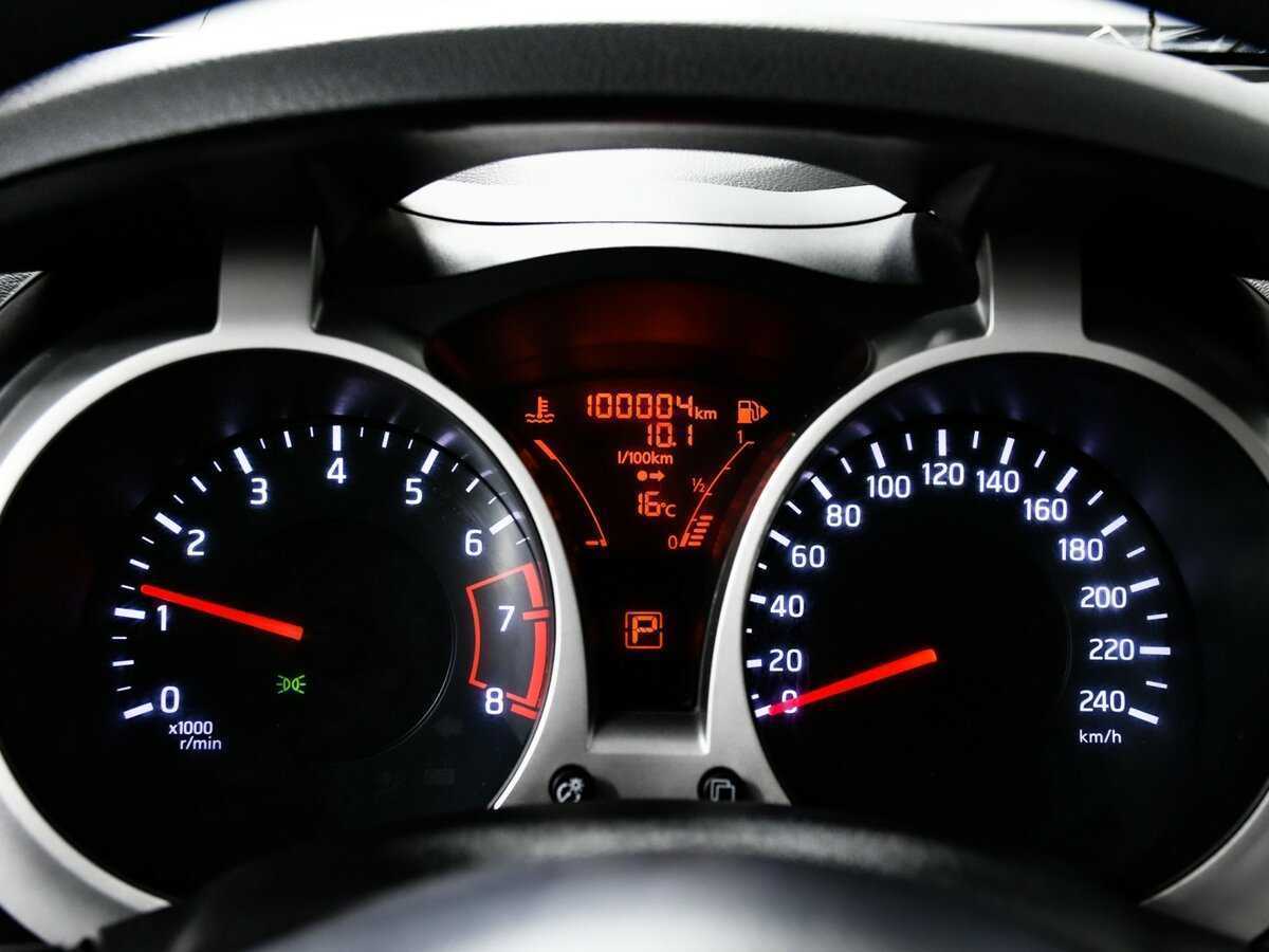 Nissan Juke 2013 года с пробегом. Фото: #9