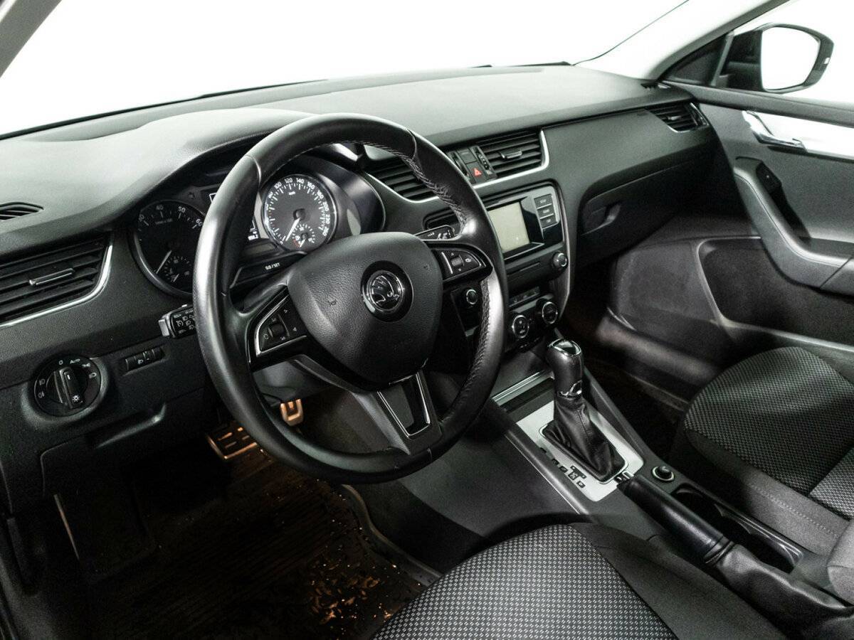 Skoda Octavia 2016 года с пробегом. Фото: #10