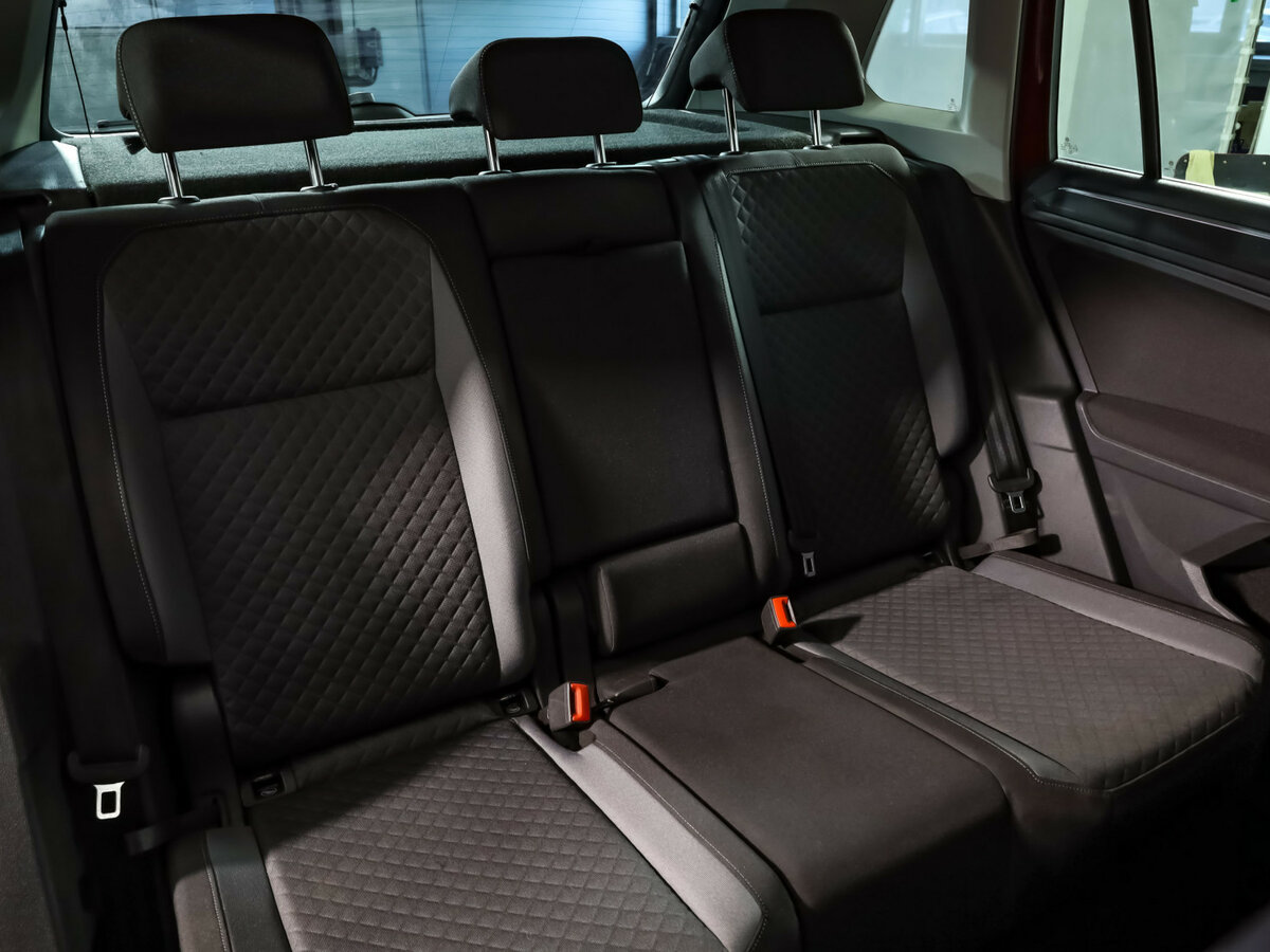 Volkswagen Tiguan 2017 года с пробегом. Фото: #23