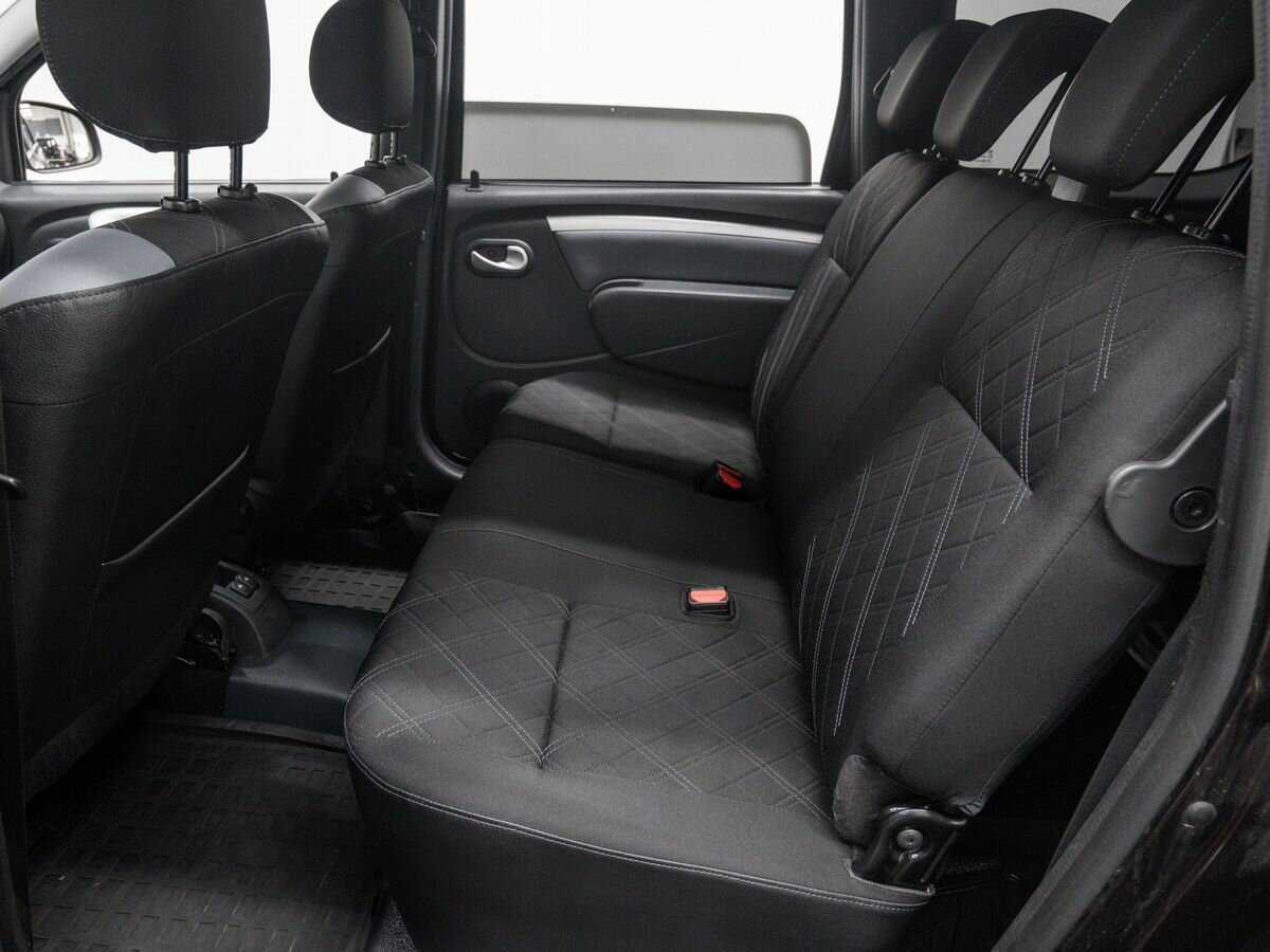 Lada (ВАЗ) Largus 2018 года с пробегом. Фото: #12