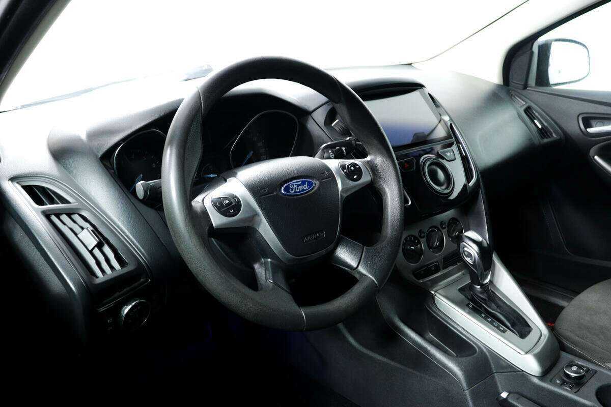 Ford Focus 2012 года с пробегом. Фото: #12