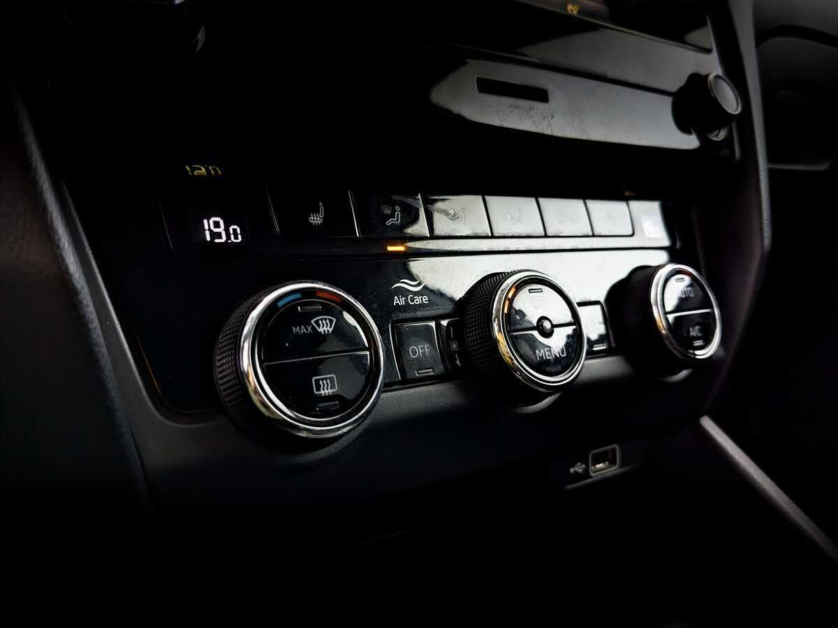 Skoda Octavia 2020 года с пробегом. Фото: #24