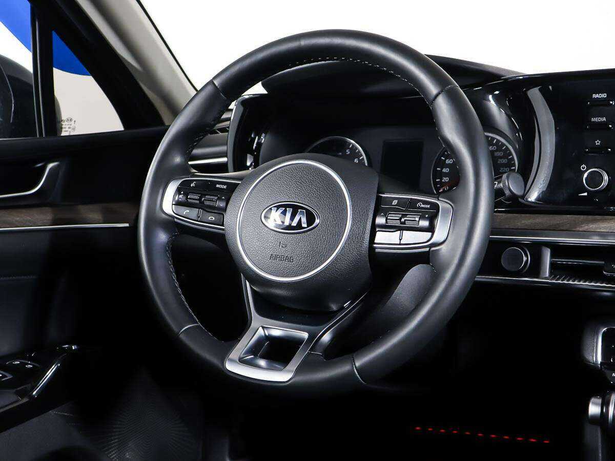 Kia K5 2021 года с пробегом. Фото: #14