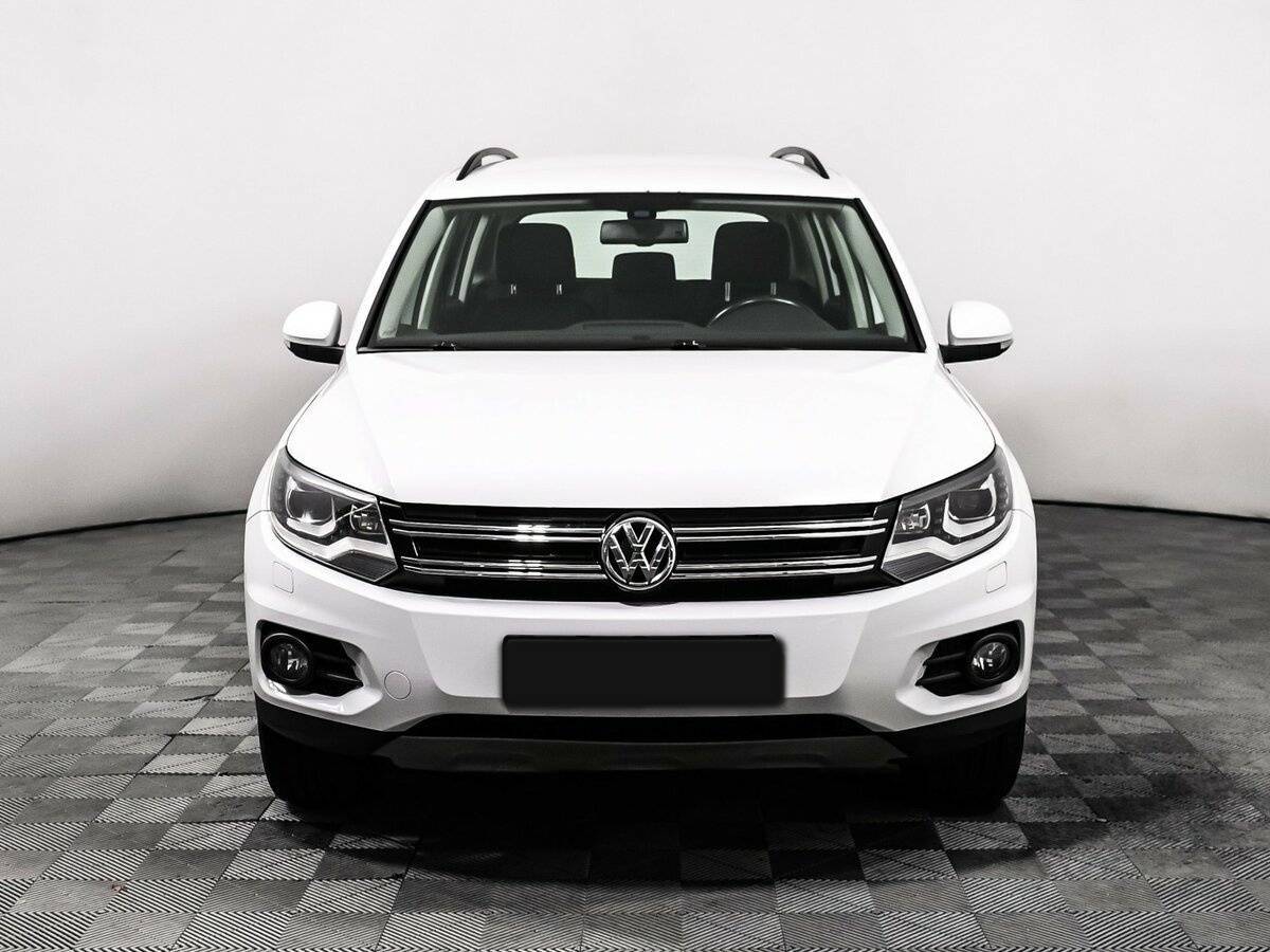 Volkswagen Tiguan 2015 года с пробегом. Фото: #1