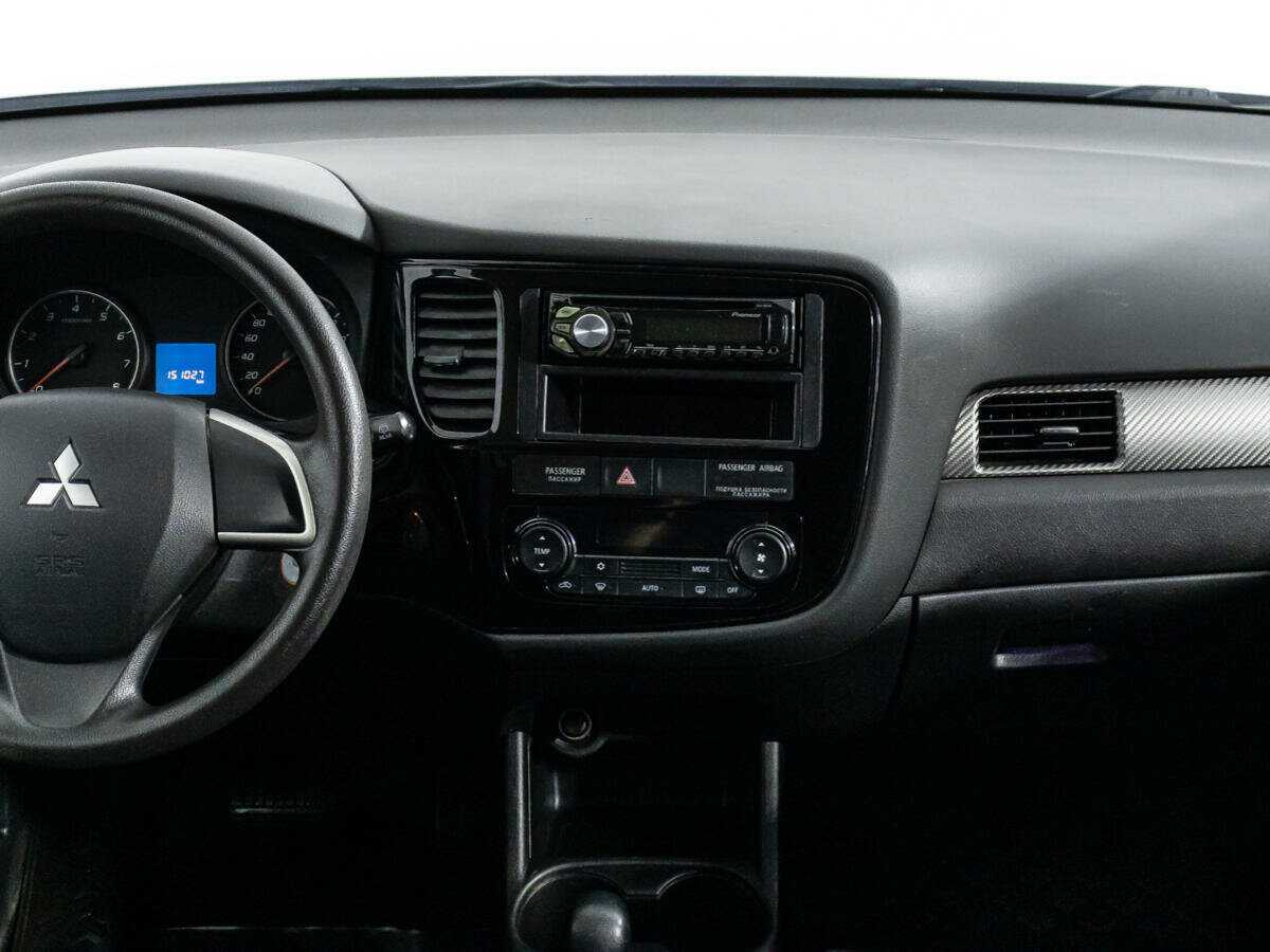 Mitsubishi Outlander 2014 года с пробегом. Фото: #13