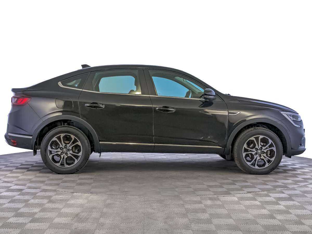 Renault Arkana 2021 года с пробегом. Фото: #3