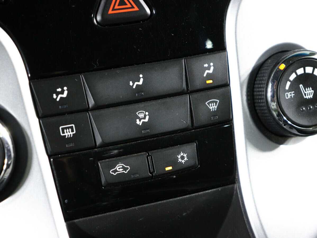 Chevrolet Cruze 2012 года с пробегом. Фото: #14