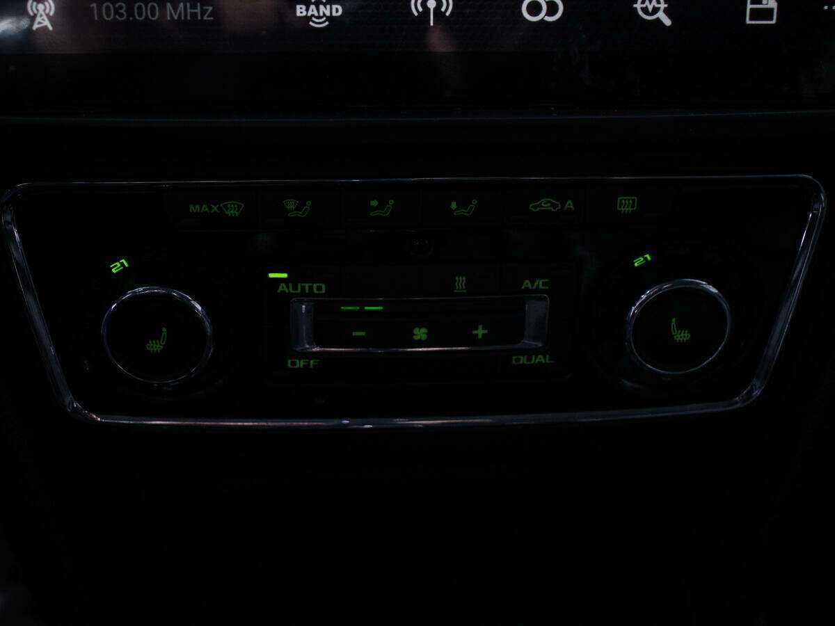 Skoda Superb 2014 года с пробегом. Фото: #17