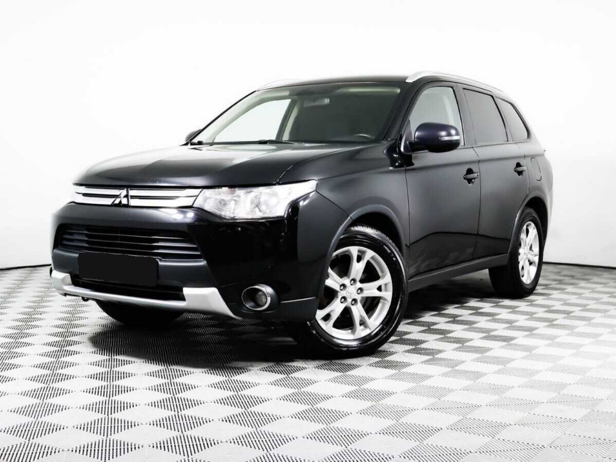 Mitsubishi Outlander 2014 года с пробегом. Фото: #0
