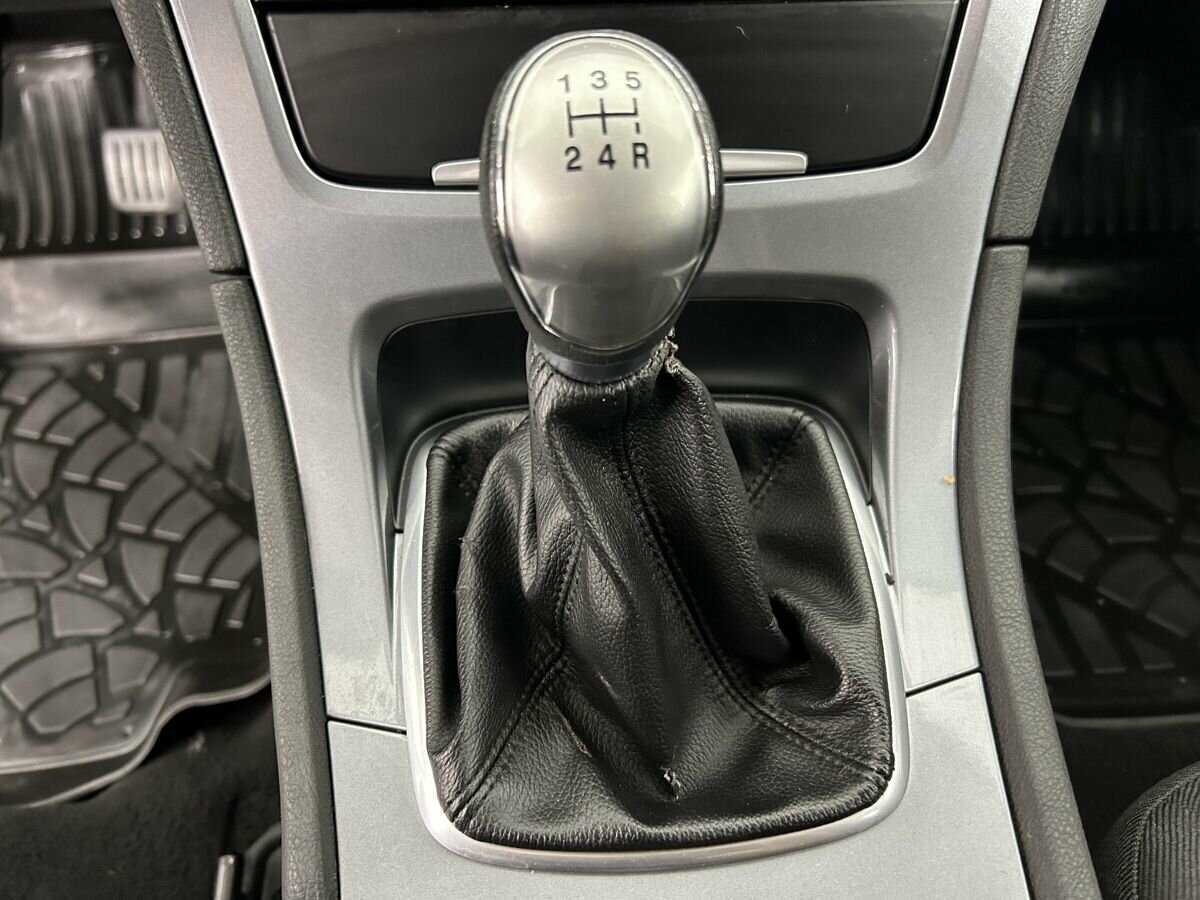 Ford Mondeo 2012 года с пробегом. Фото: #12