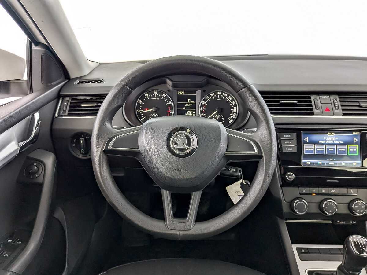 Skoda Octavia 2017 года с пробегом. Фото: #16
