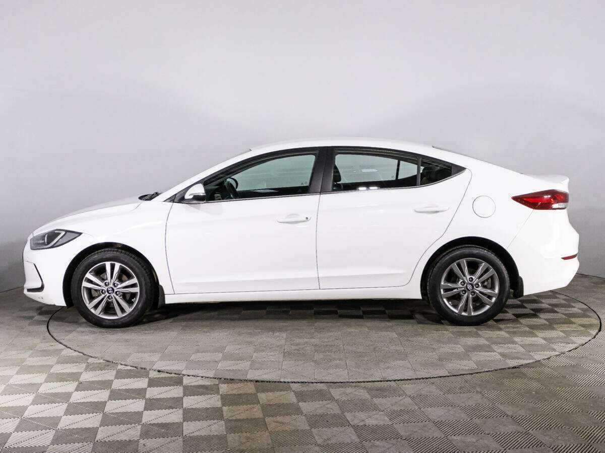 Hyundai Elantra 2016 года с пробегом. Фото: #7