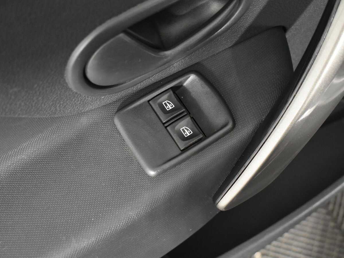 Renault Logan 2020 года с пробегом. Фото: #7