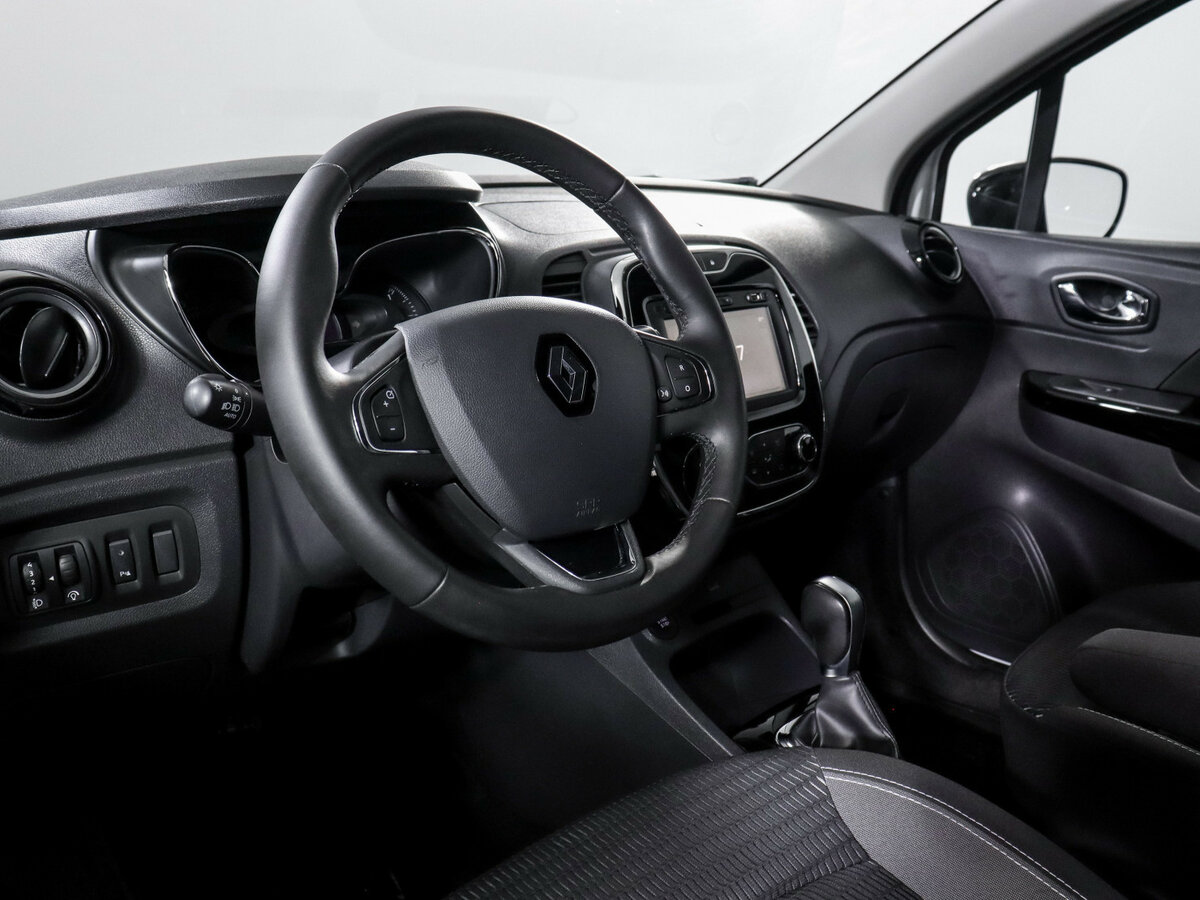 Renault Kaptur 2018 года с пробегом. Фото: #11