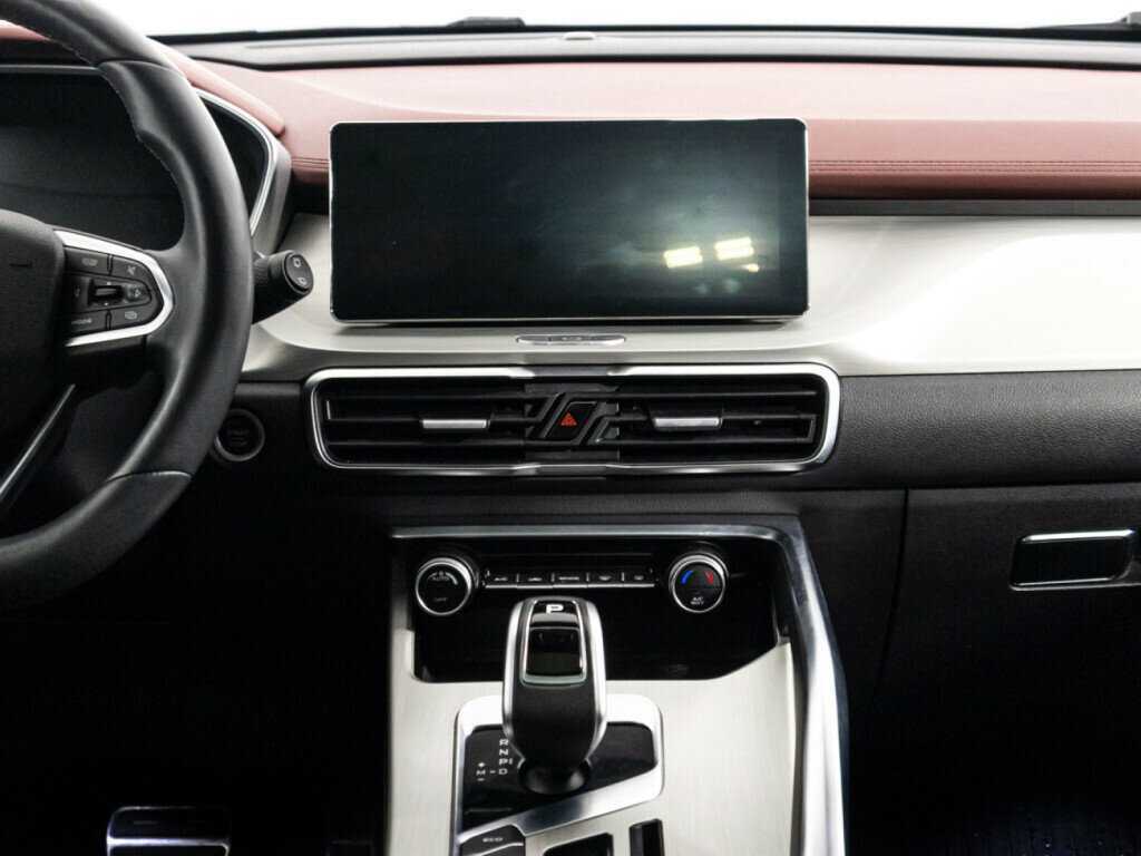 Geely Coolray 2021 года с пробегом. Фото: #13