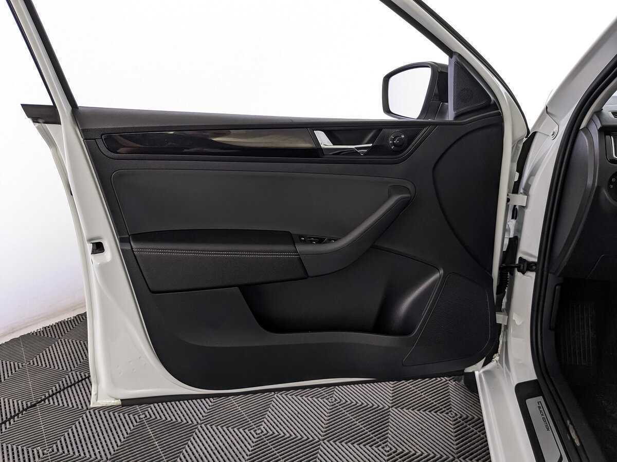 Skoda Rapid 2019 года с пробегом. Фото: #14