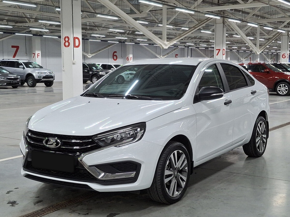Lada (ВАЗ) Vesta 2023 года с пробегом. Посмотреть фото
