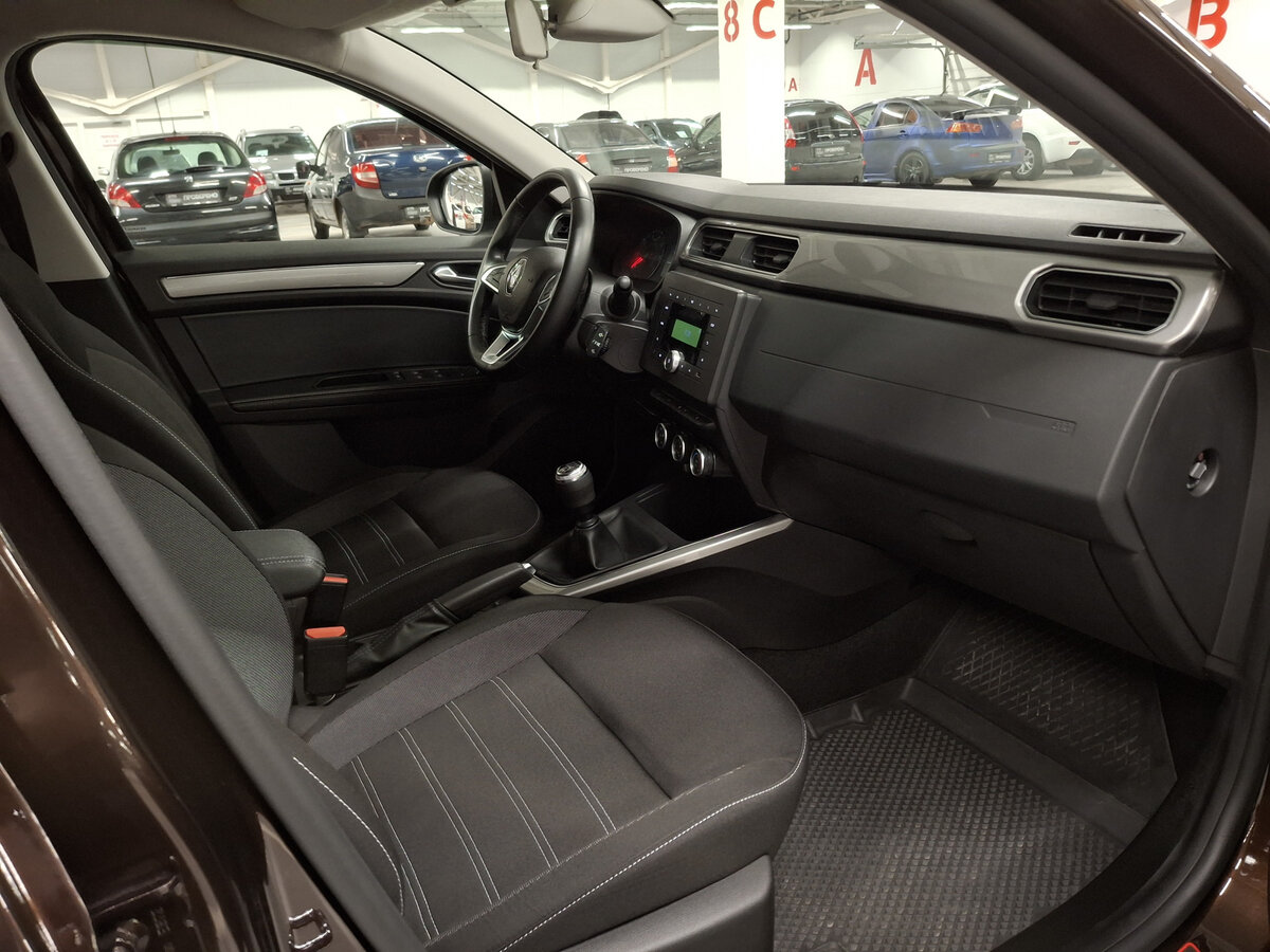 Renault Arkana 2020 года с пробегом. Фото: #10