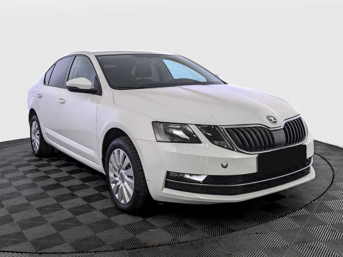 Skoda Octavia 2017 года с пробегом. Фото: #2
