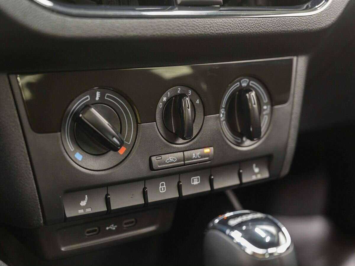 Skoda Rapid 2022 года с пробегом. Фото: #24