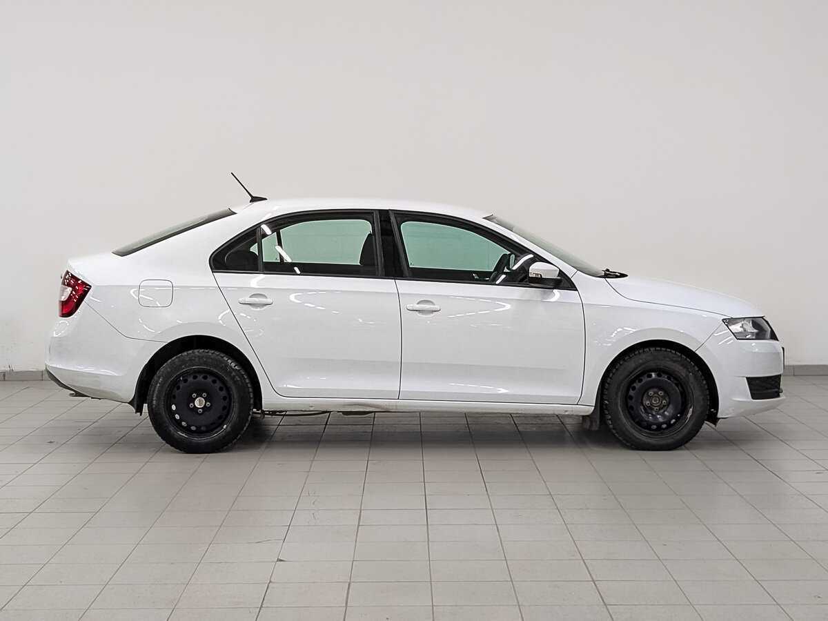 Skoda Rapid 2017 года с пробегом. Фото: #3