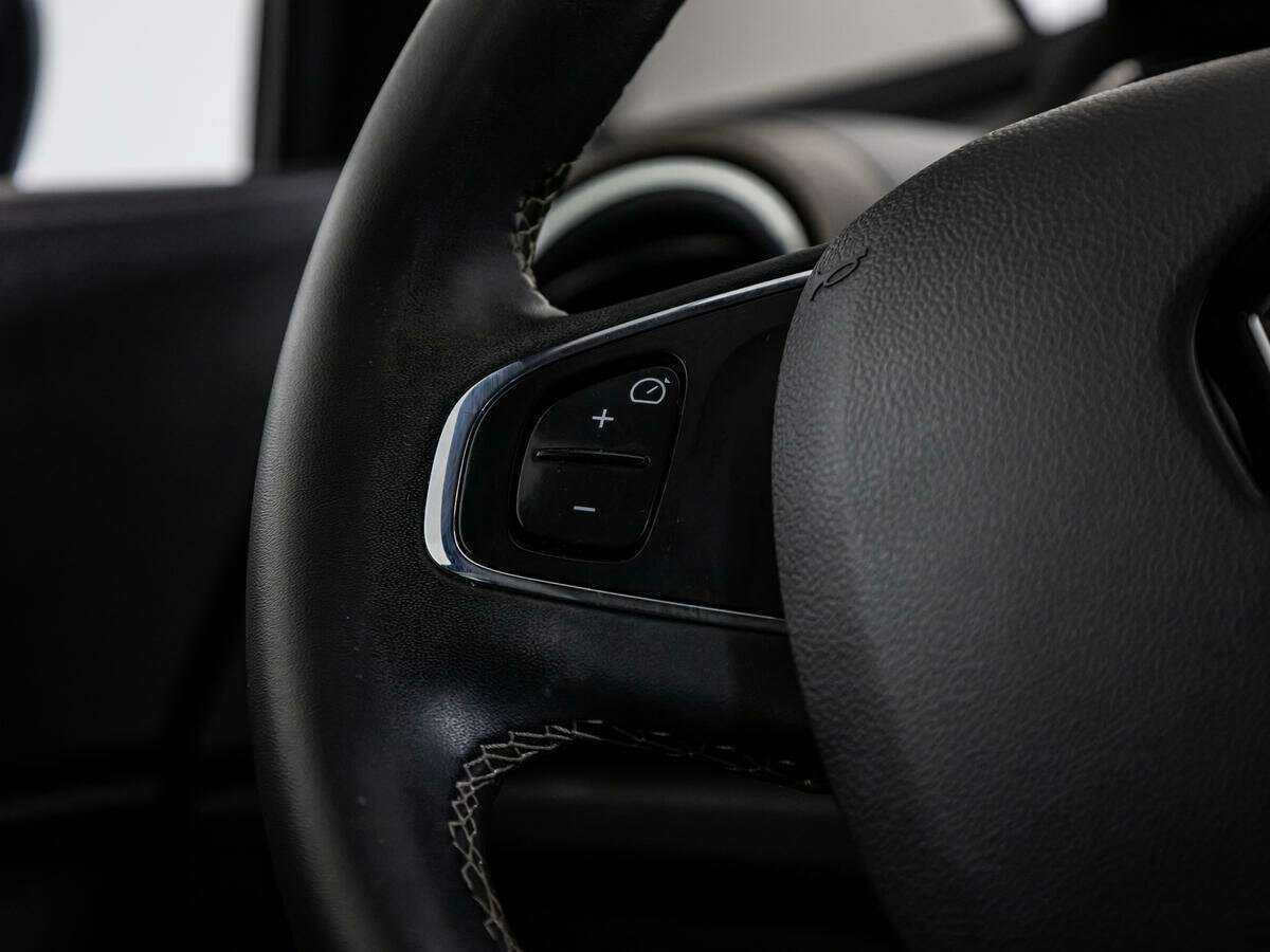 Renault Kaptur 2019 года с пробегом. Фото: #14