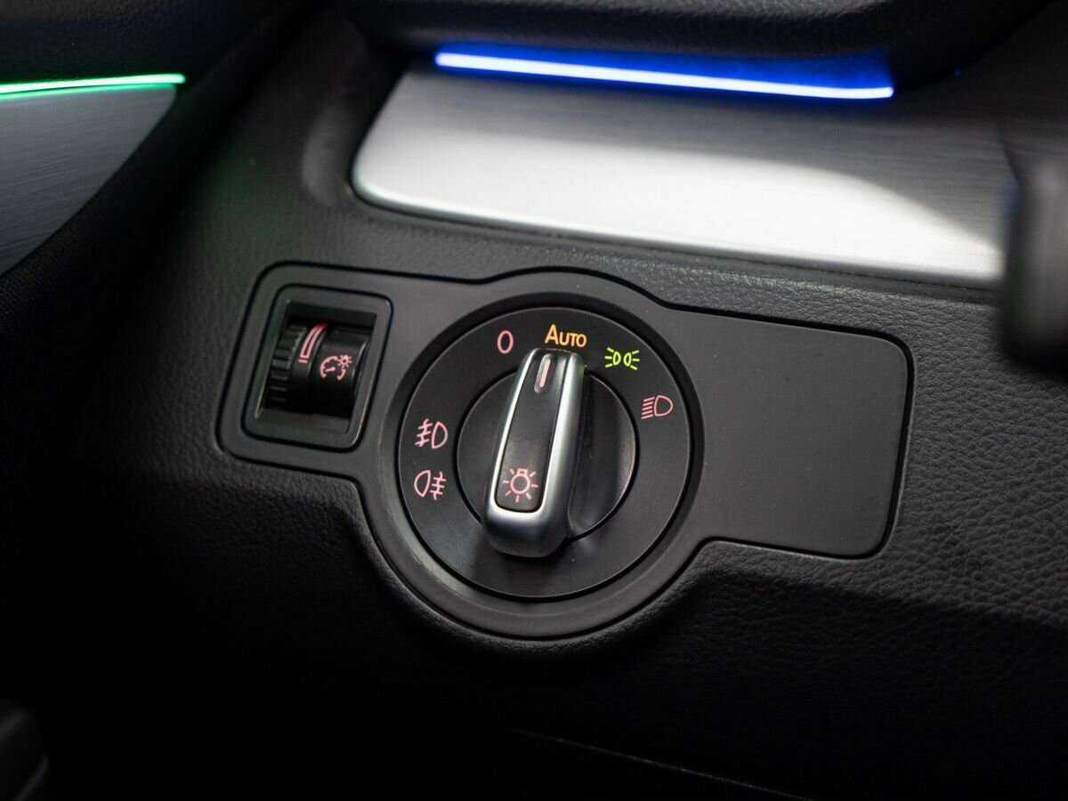 Volkswagen Passat CC 2012 года с пробегом. Фото: #15