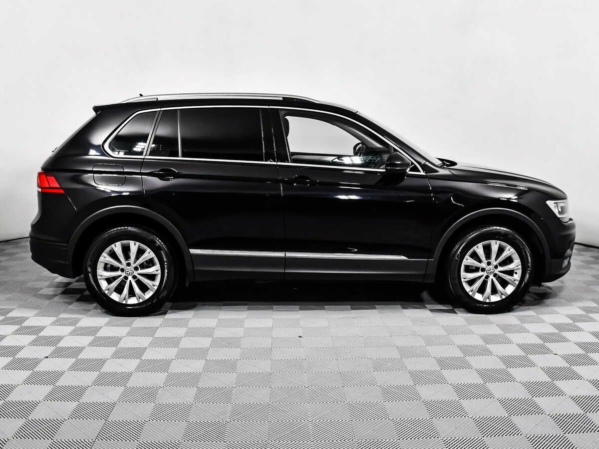 Volkswagen Tiguan 2017 года с пробегом. Фото: #3