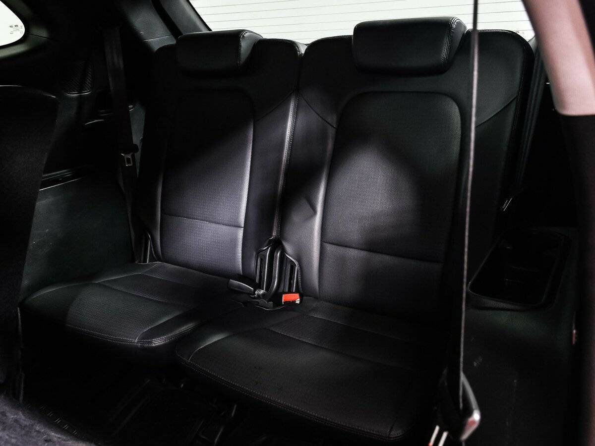 Hyundai Santa Fe 2014 года с пробегом. Фото: #13