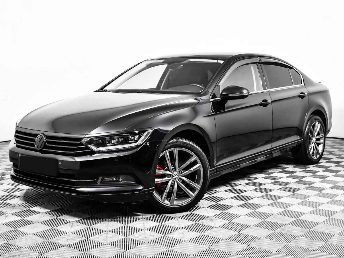 Volkswagen Passat 2018 года с пробегом. Фото: #0