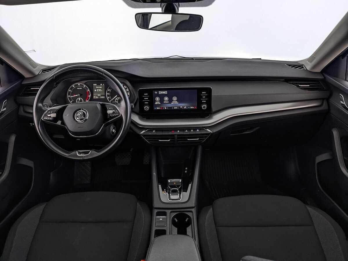 Skoda Octavia 2021 года с пробегом. Фото: #9