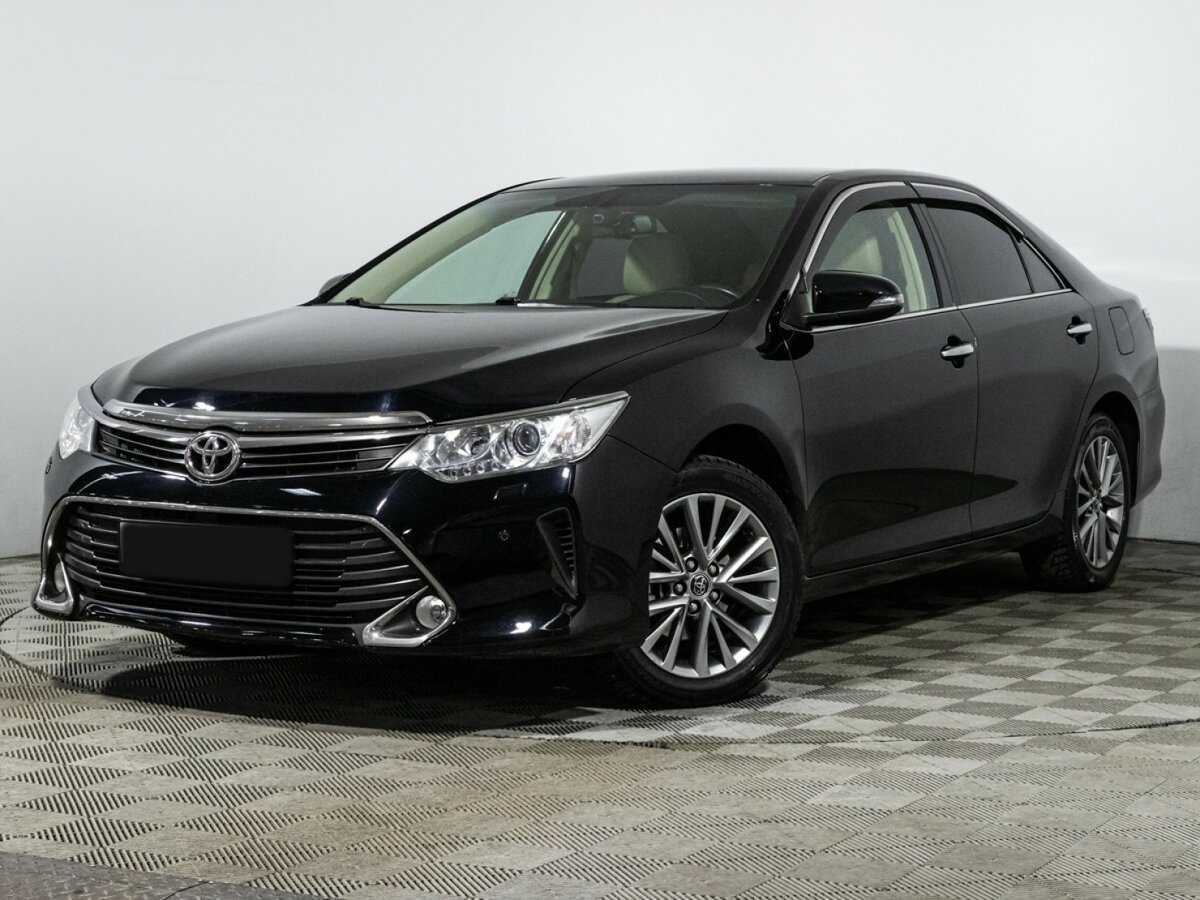 Toyota Camry 2016 года с пробегом. Посмотреть фото