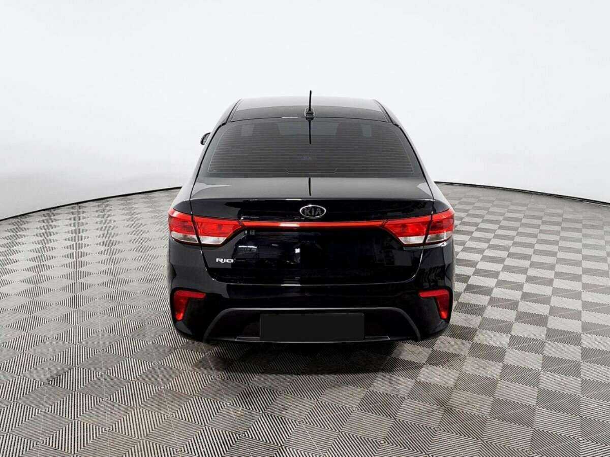 Kia Rio 2019 года с пробегом. Фото: #5