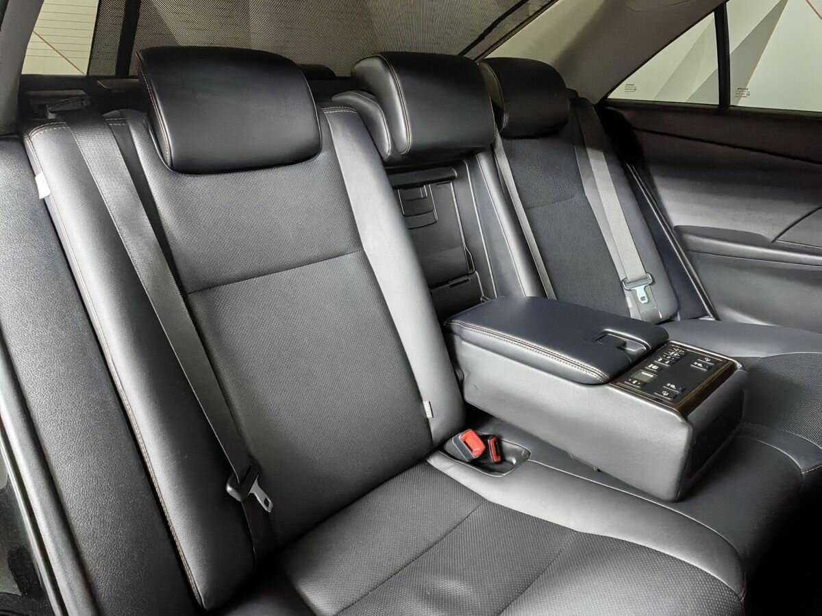 Toyota Camry 2017 года с пробегом. Фото: #10