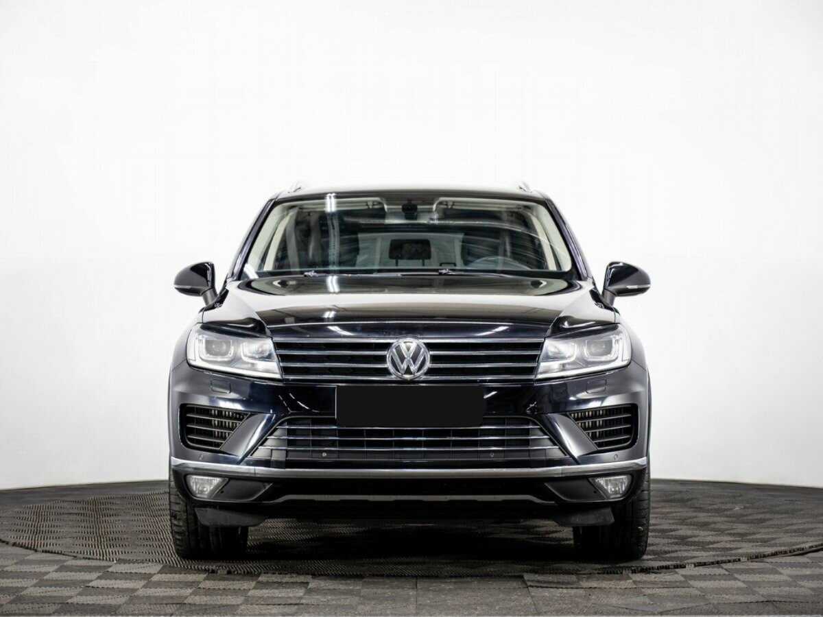 Volkswagen Touareg 2016 года с пробегом. Фото: #1