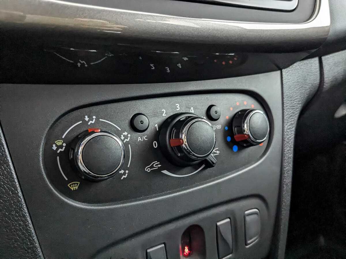 Renault Sandero 2021 года с пробегом. Фото: #21